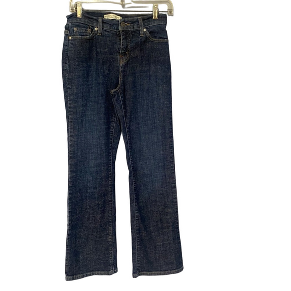 Levi's Denim - Women Levi perfectly slimming boot cut jeans dark rinse 4S